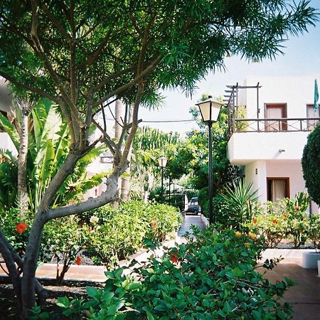 Apartamentos Maribel ปูแอร์โตเดลคาร์เมน ภายนอก รูปภาพ